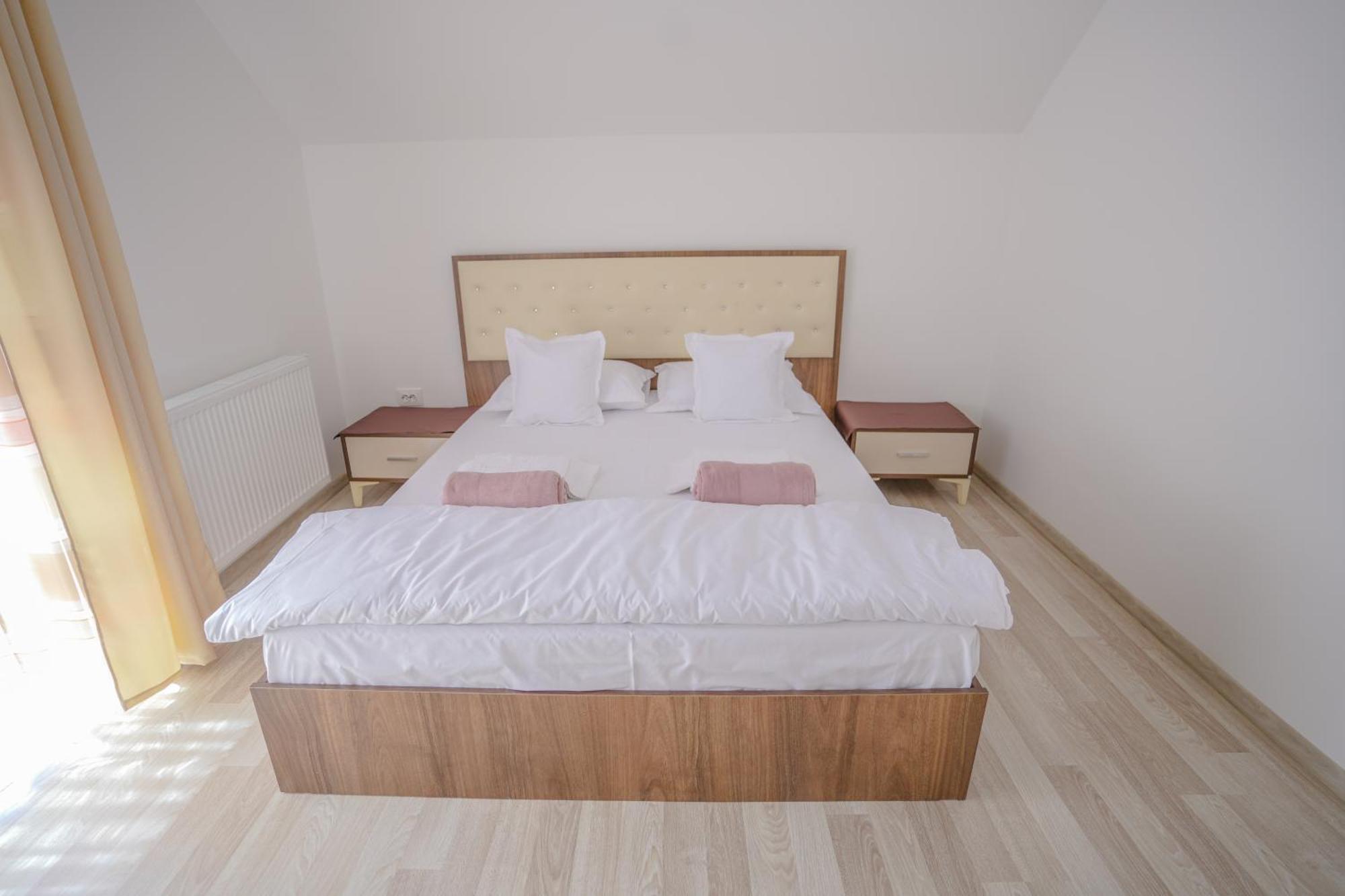 Apartmán Eden House 188 Târgu-Mureş Exteriér fotografie